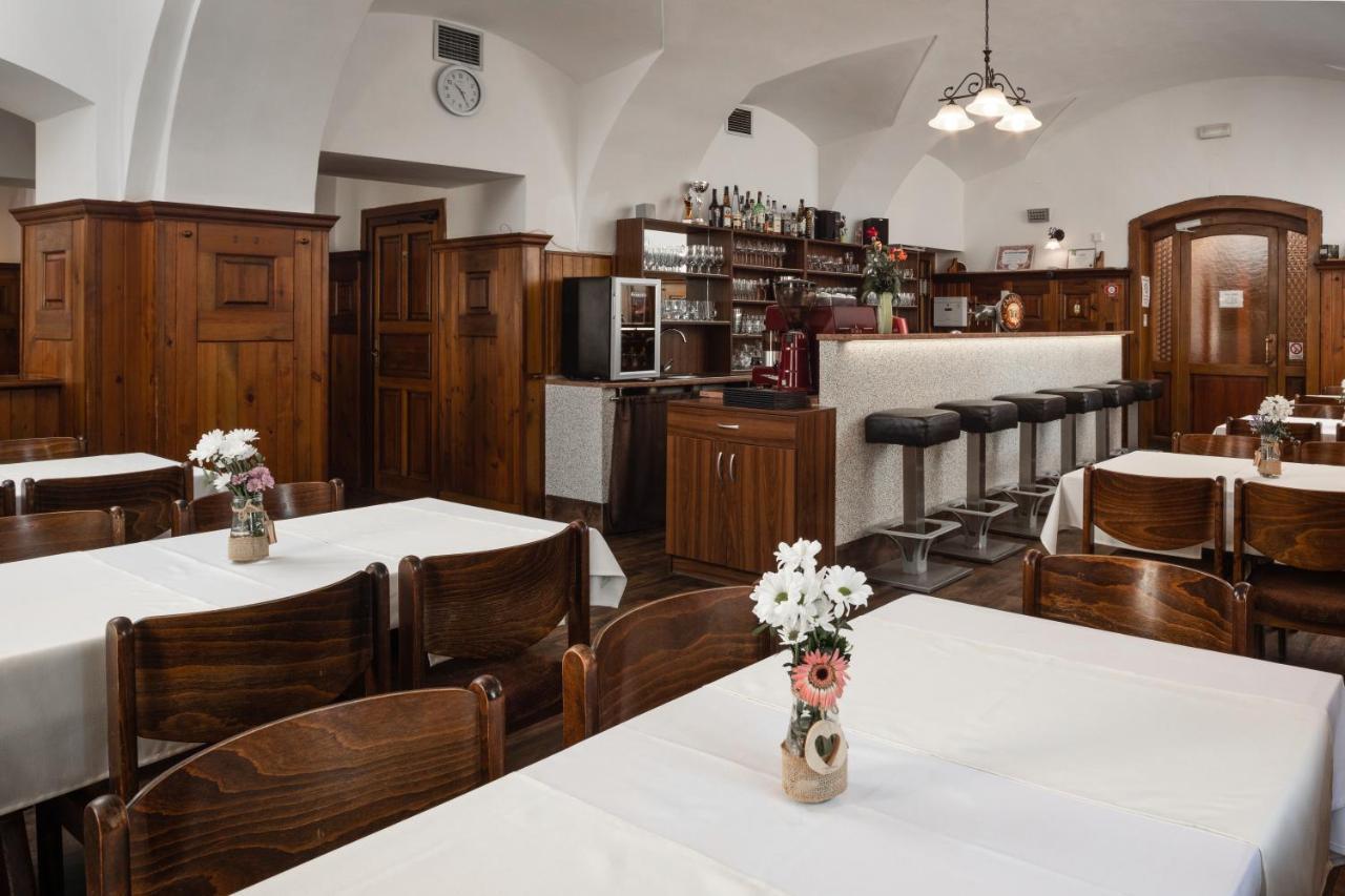 Villa Dino Mariánské Lázně Eksteriør bilde